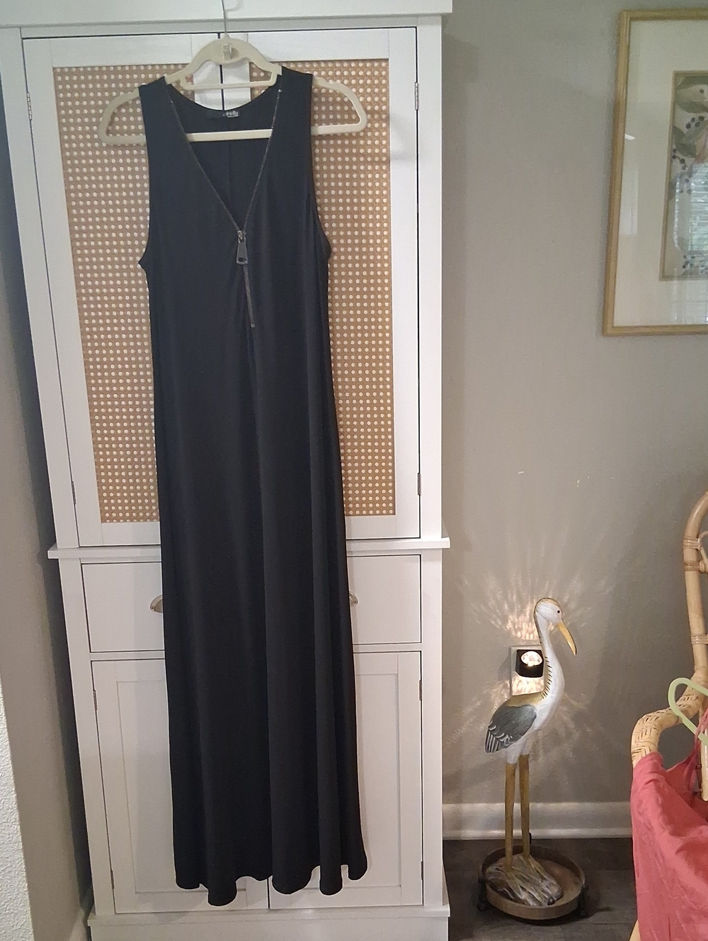 ARIELLA Women’s Black Sleeveless Maxi Dress with Front Zipper
